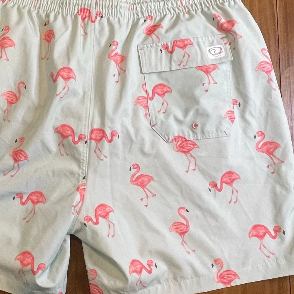 Wave Zone lined Swim Trunks sea foam green  with flamingos size XXL‎